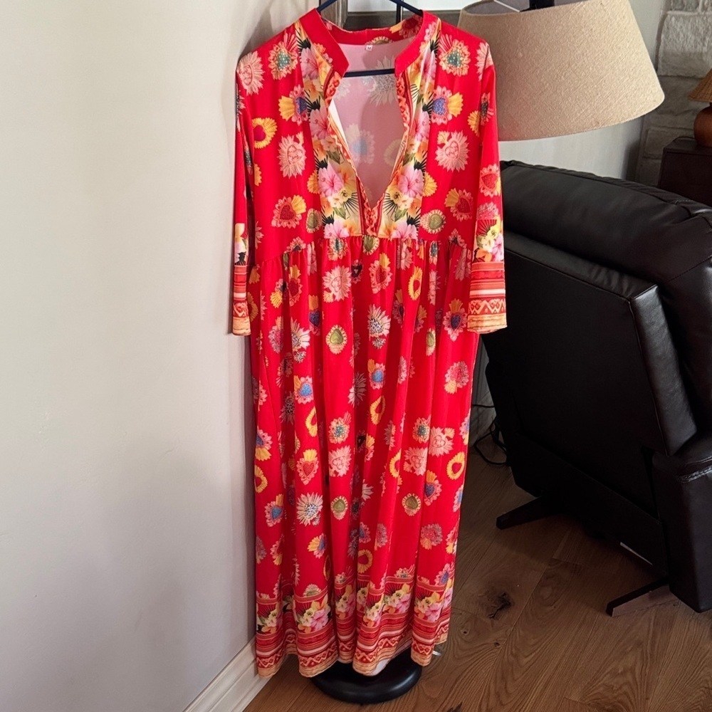 Floral Red Kafton Medium